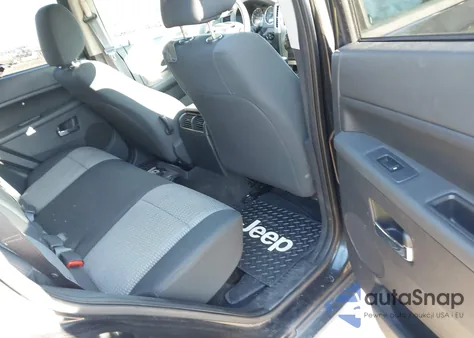 2009 Jeep Grand Cherokee Laredo из США, поврежденный, VIN 1J8GR48K89C515138